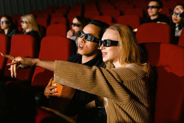 Découvrez les Astuces Inattendues pour Décrypter les Mystères des Bandes-Annonces de Films